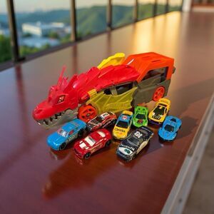 Hot Wheels City Dragon Launch Transporter Spits Cars From Mouth Includes 8 Cars